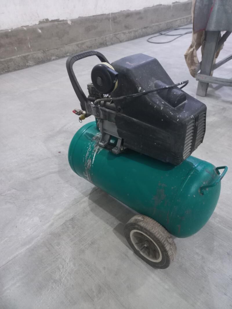 капресор 50 литерлик 1 100 TMT - Şabat etr. - img 3