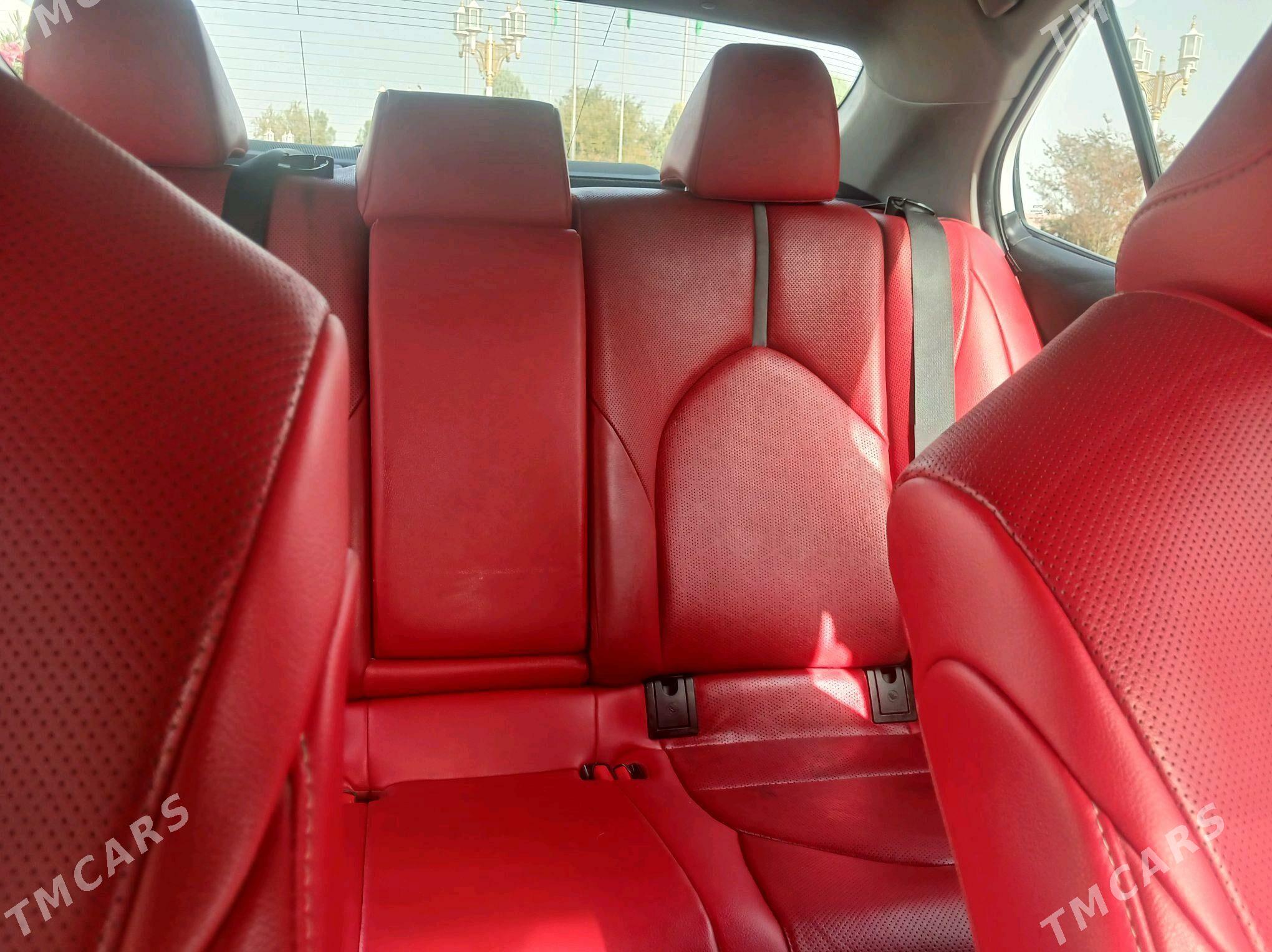 Toyota Camry 2021 - 325 000 TMT - Векильбазар - img 8