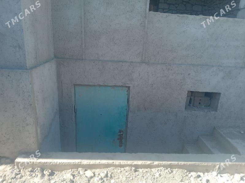 44 кв жай - Балканабат - img 2