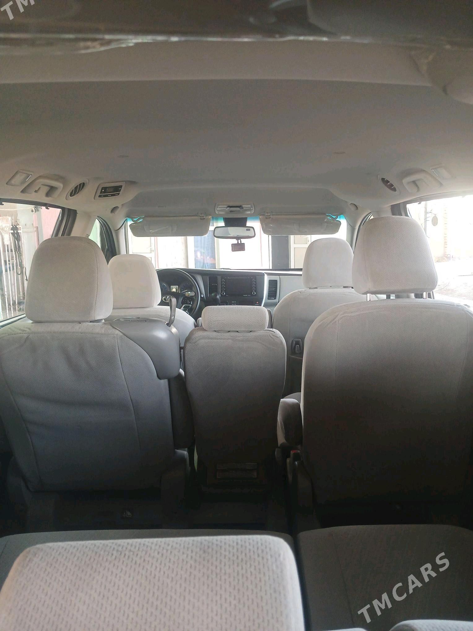 Toyota Sienna 2020 - 390 000 TMT - Tejen - img 5