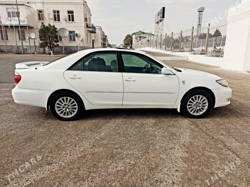 Toyota Camry 2002 - 155 000 TMT - Hazar - img 5