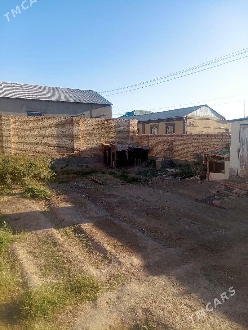 Satlyk daca - Туркменабат - img 2