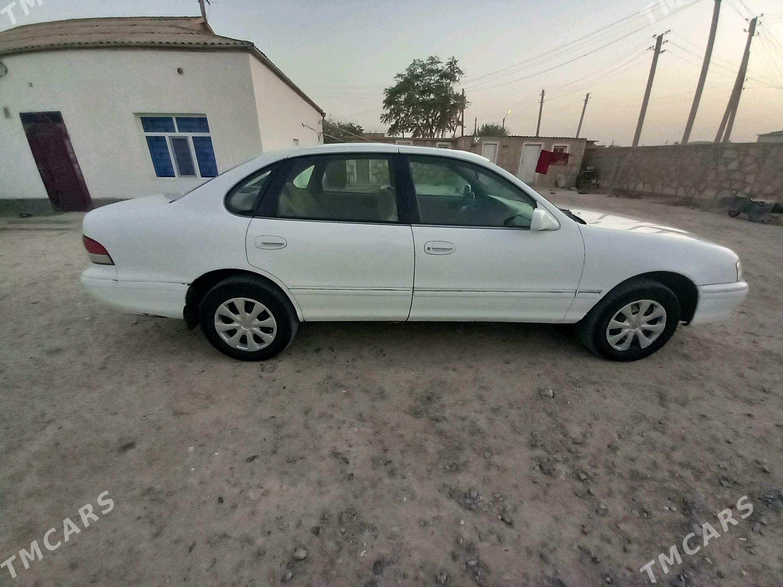 Toyota Avalon 1997 - 130 000 TMT - Этрек - img 4