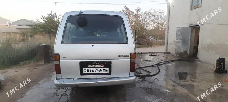 Toyota Hiace 1985 - 55 000 TMT - Сакарчага - img 3