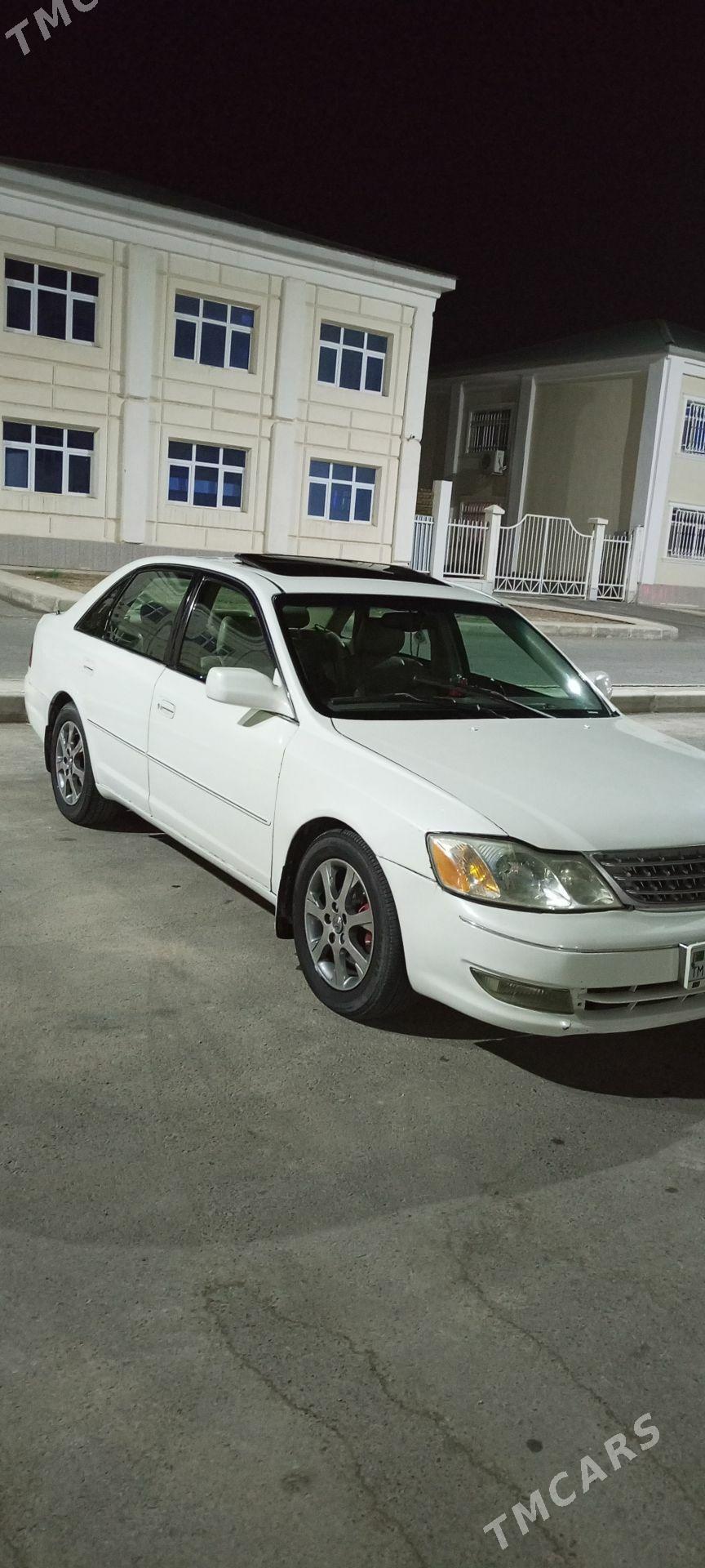 Toyota Avalon 2003 - 165 000 TMT - Çärjew - img 4