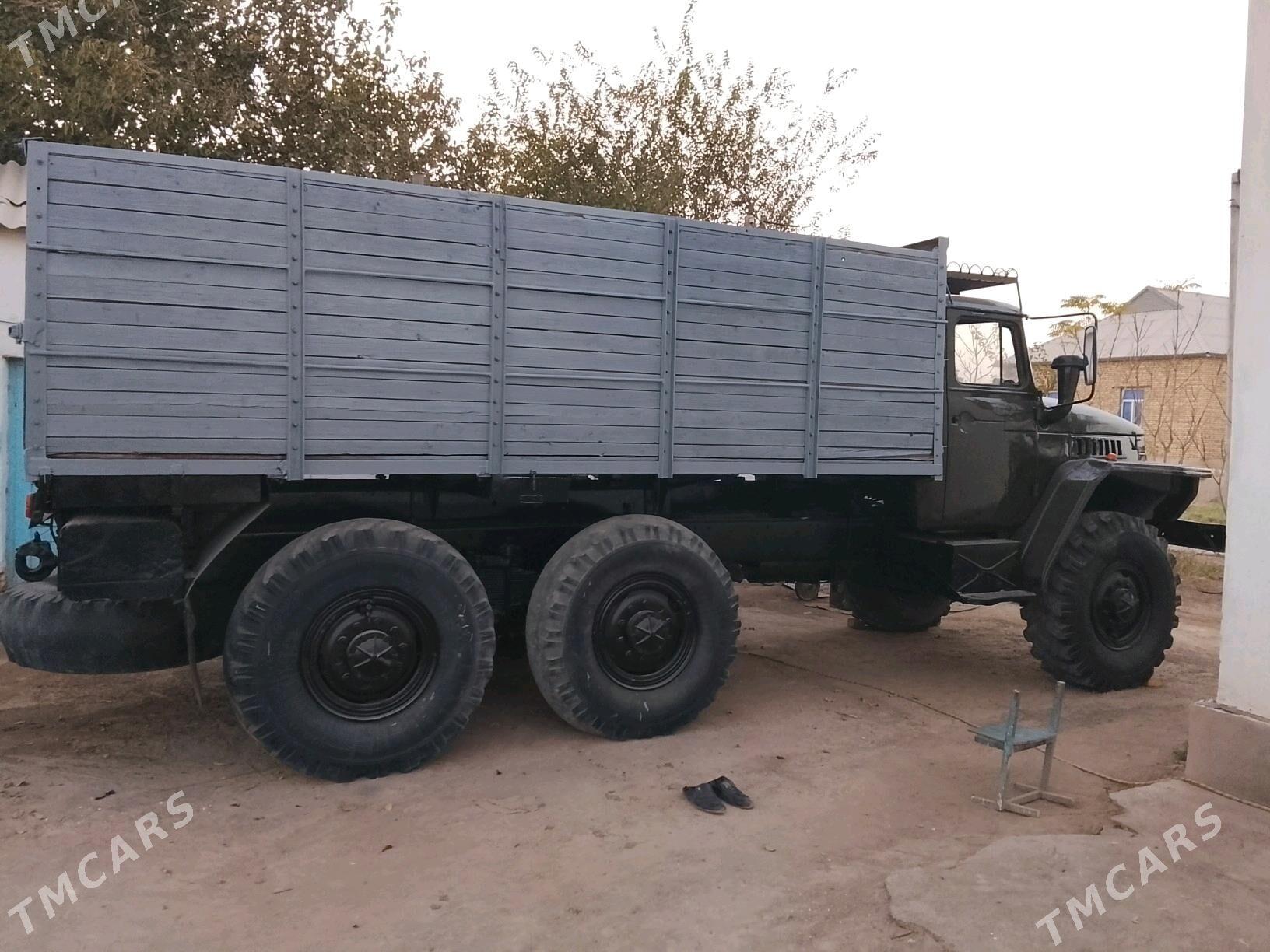 Ural 4320 2012 - 110 000 TMT - Ёлётен - img 3