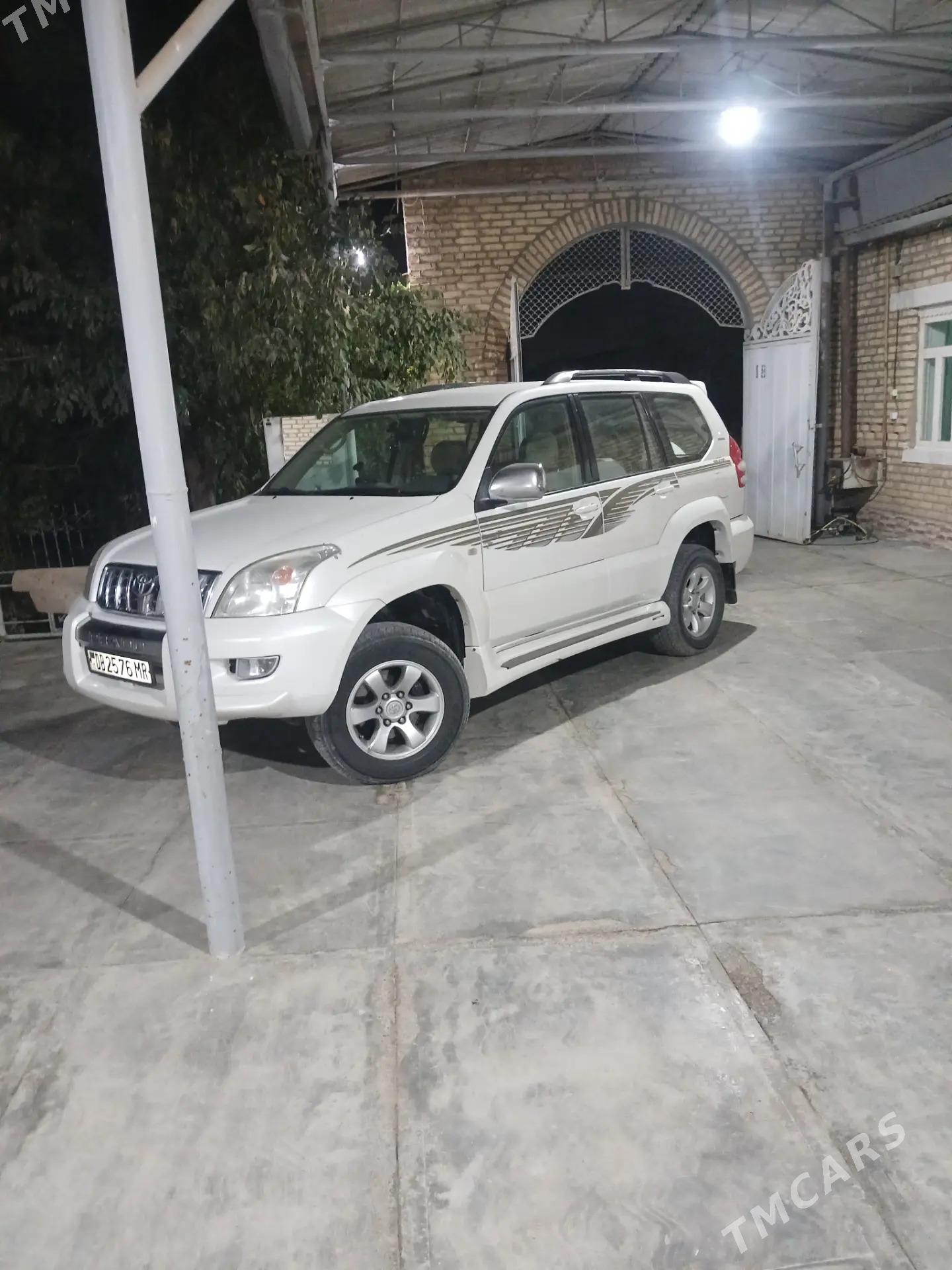 Toyota Land Cruiser Prado 2004 - 260 000 TMT - Мары - img 2