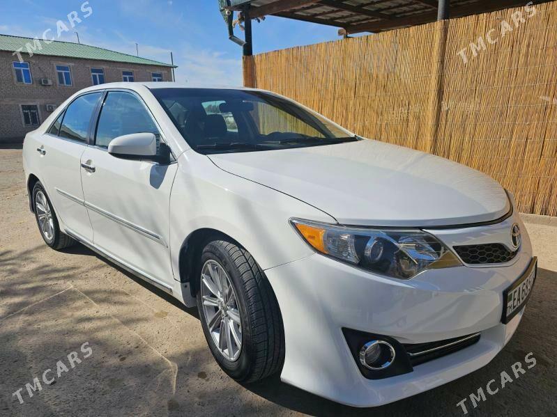 Toyota Camry 2013 - 175 000 TMT - Кёнеургенч - img 3