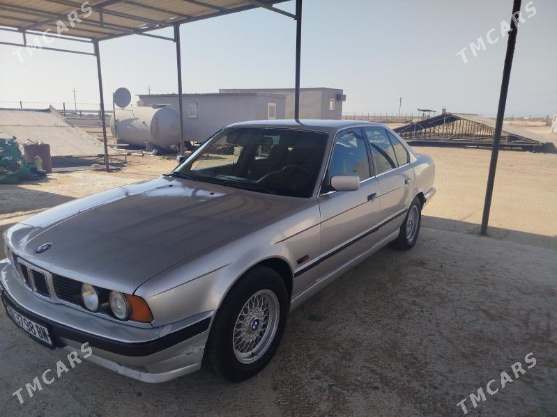 BMW E34 1991 - 65 000 TMT - Hazar - img 3