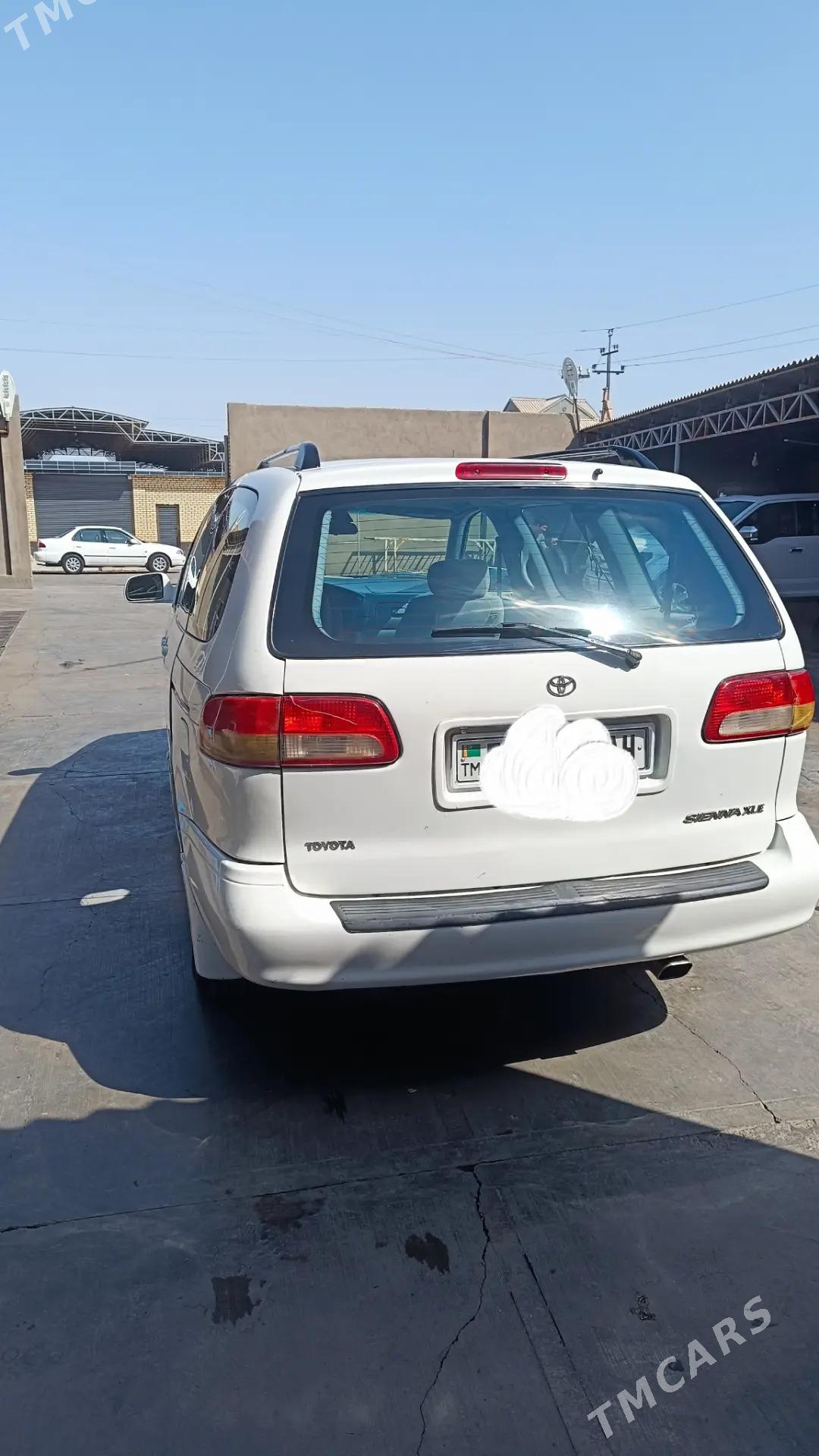 Toyota Sienna 2001 - 145 000 TMT - Sarahs - img 7