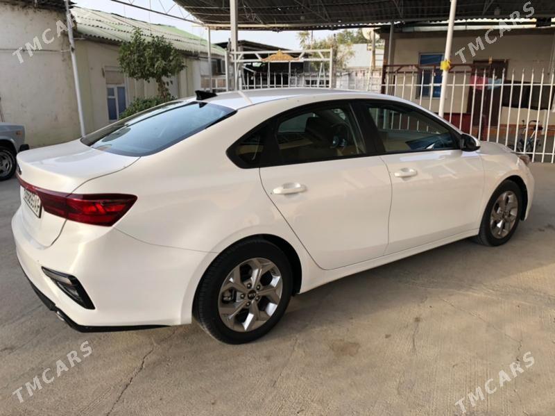 Kia Forte 2021 - 220 000 TMT - Büzmeýin - img 5