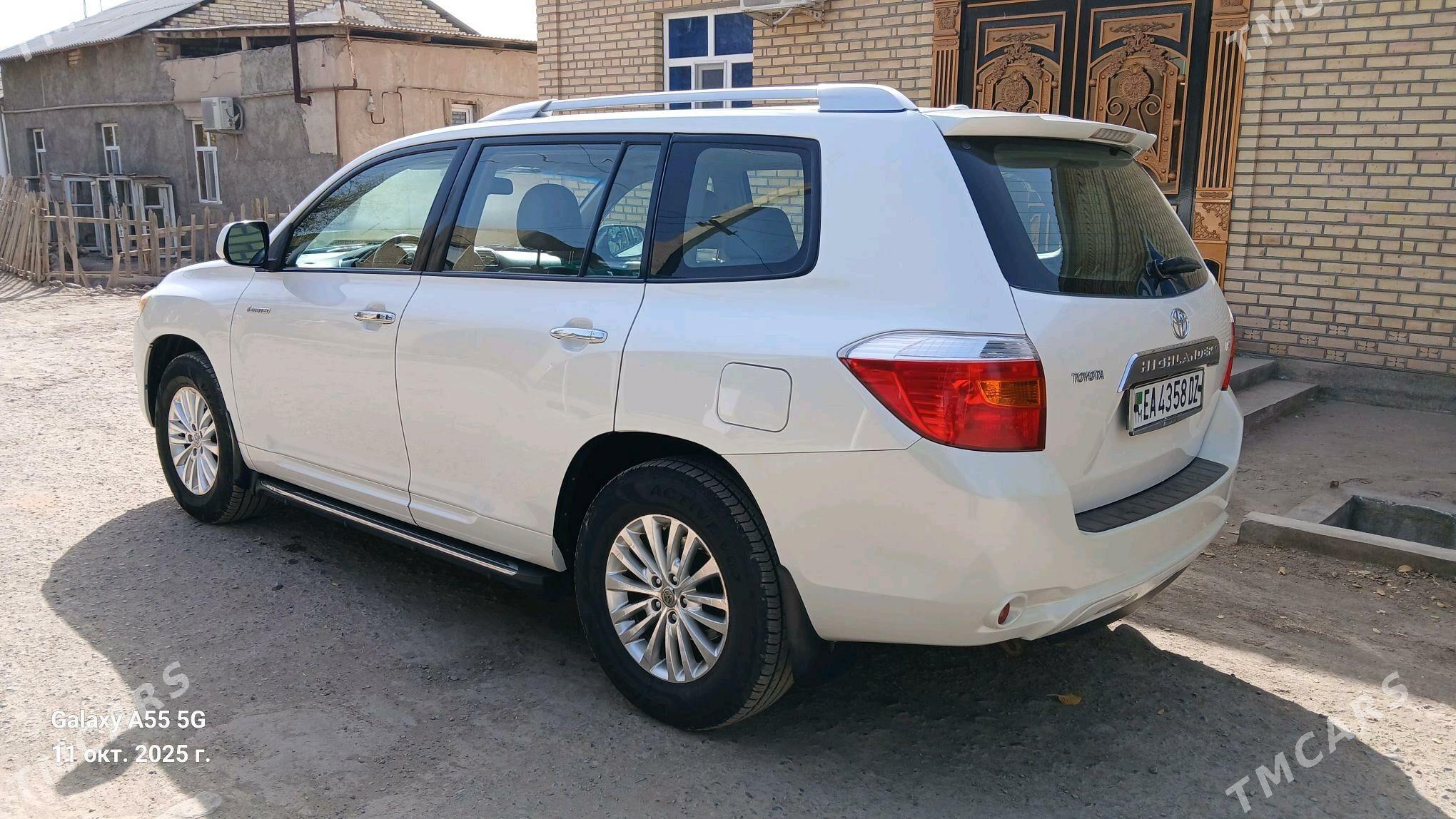 Toyota Highlander 2009 - 335 000 TMT - Köneürgenç - img 1