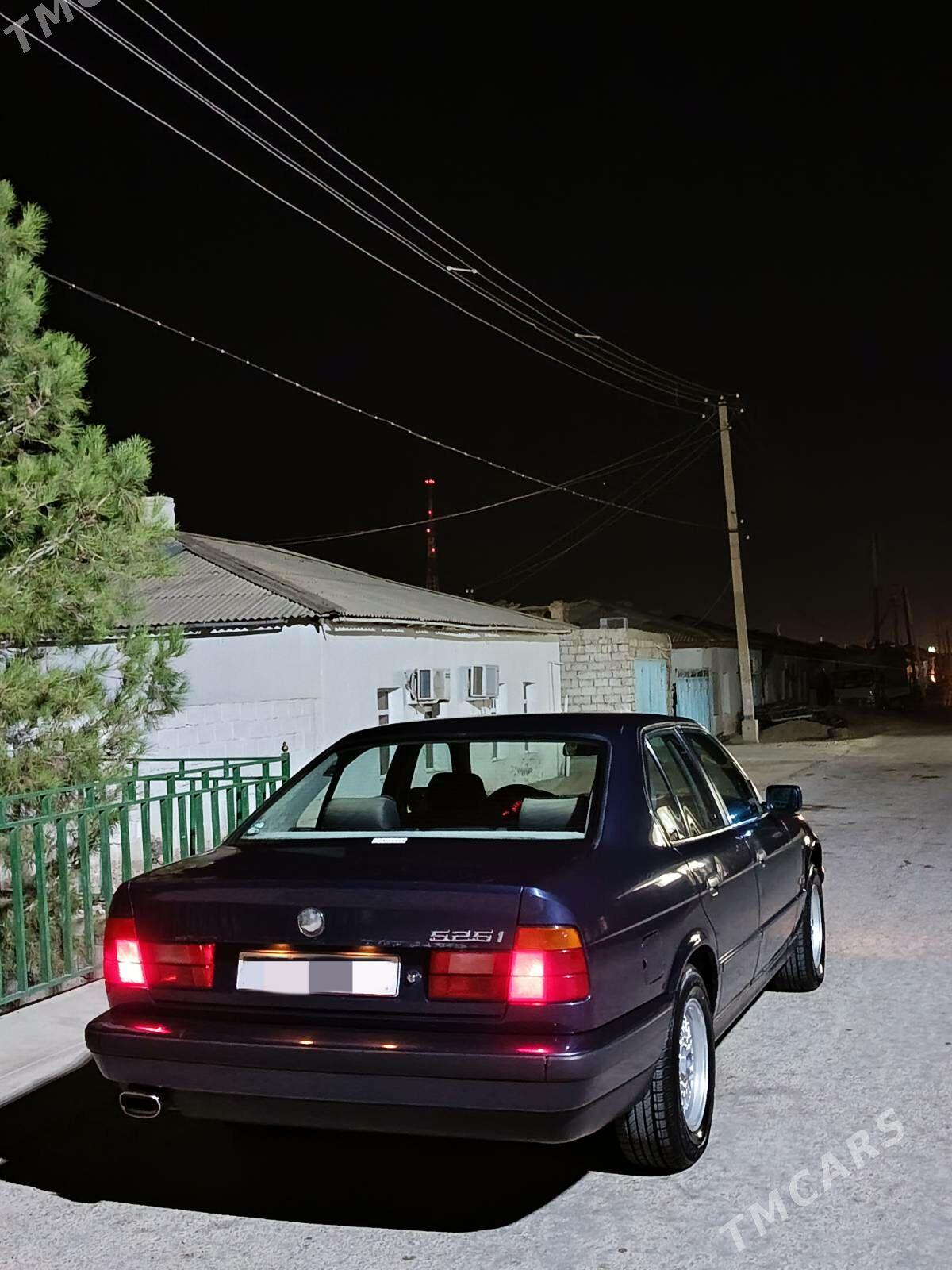 BMW E34 1992 - 85 000 TMT - Balkanabat - img 7