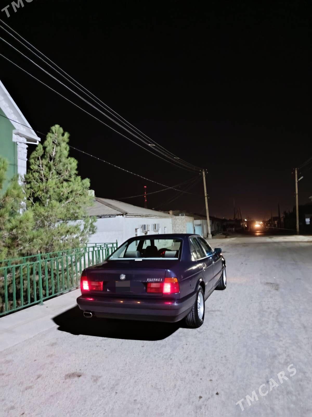BMW E34 1992 - 85 000 TMT - Balkanabat - img 4
