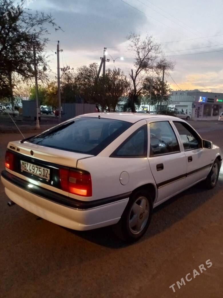 Opel Vectra 1995 - 65 000 TMT - Дашогуз - img 3