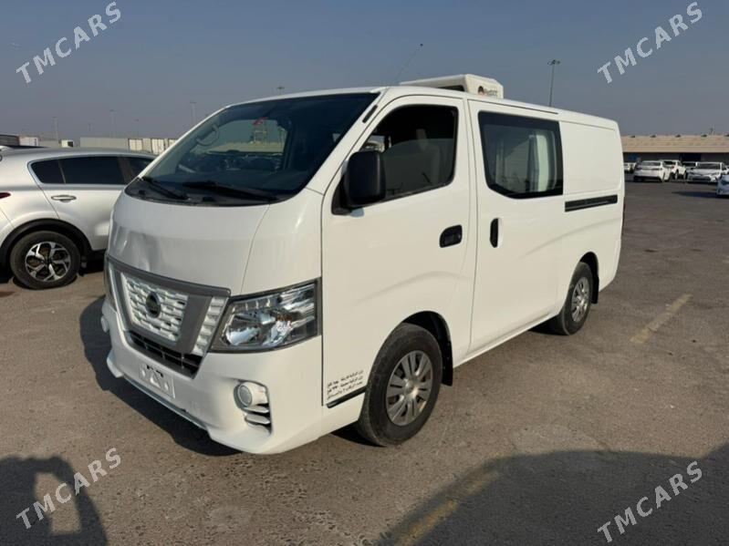 Nissan Urvan 2022 - 340 000 TMT - Мары - img 5