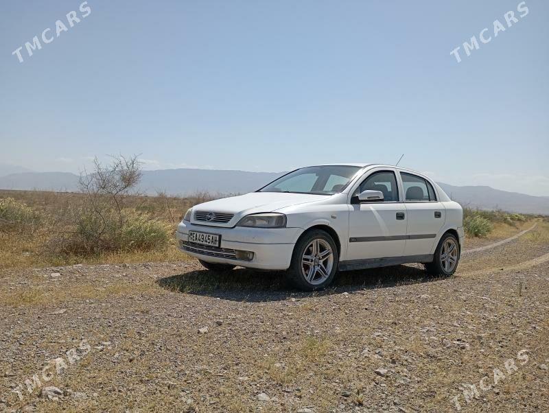 Opel Astra 2000 - 80 000 TMT - Bäherden - img 1