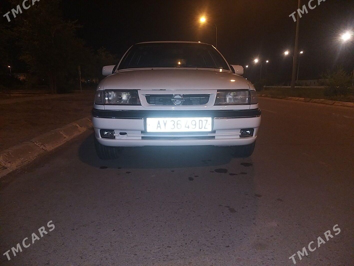 Opel Vectra 1994 - 50 000 TMT - Дашогуз - img 1