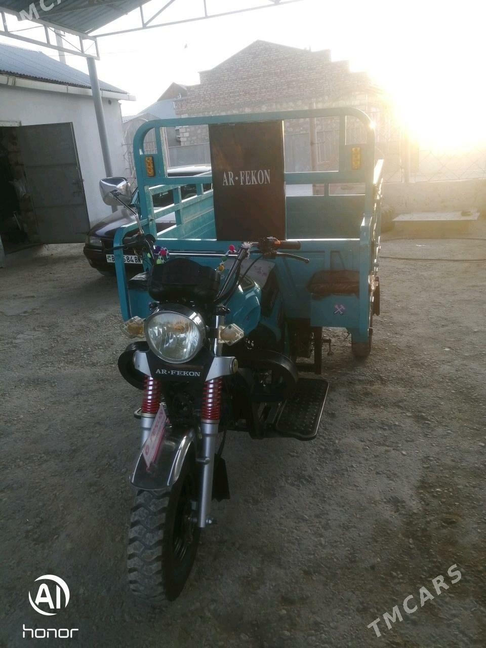 Fekon FK200-14G 2022 - 25 000 TMT - Балканабат - img 5