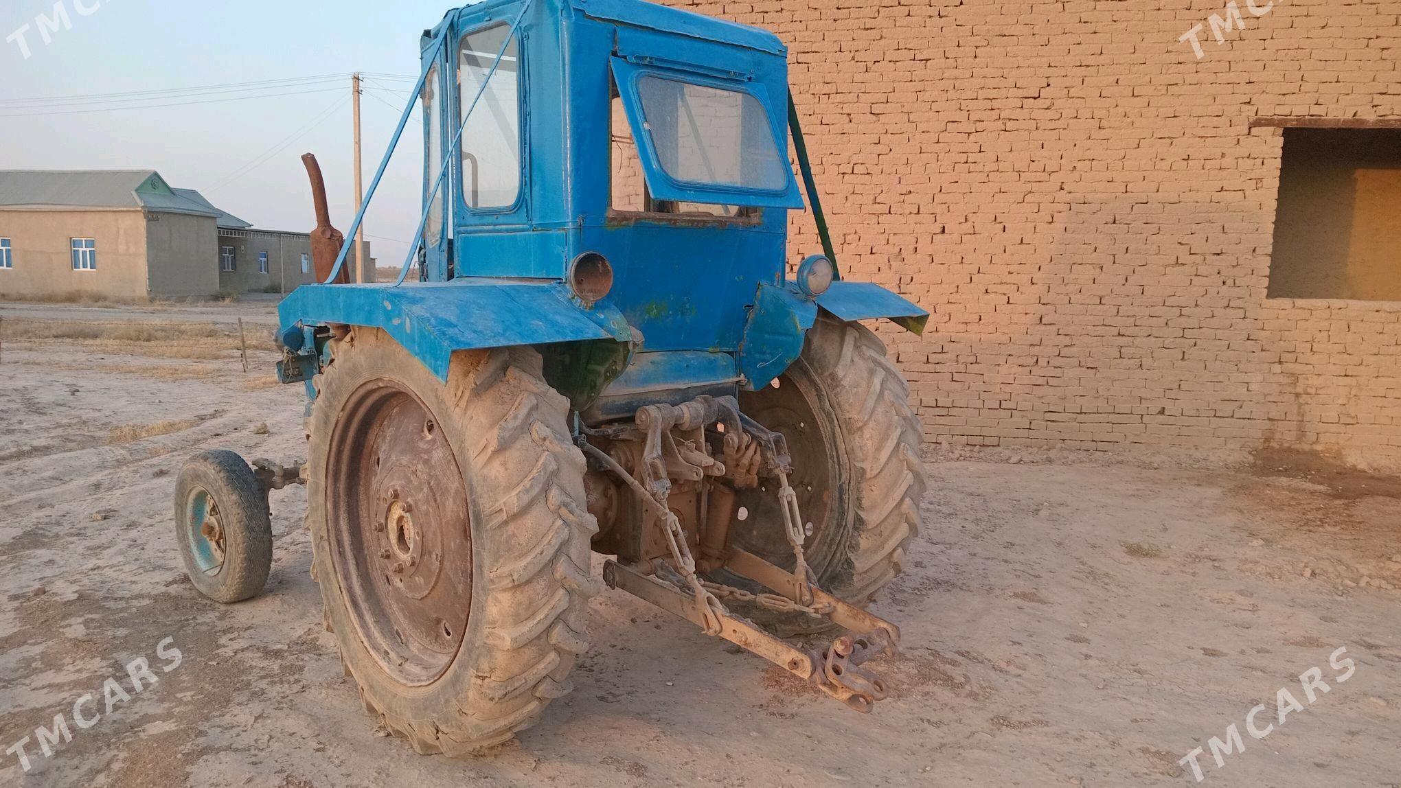 MTZ T-28 1993 - 14 000 TMT - Серахс - img 1
