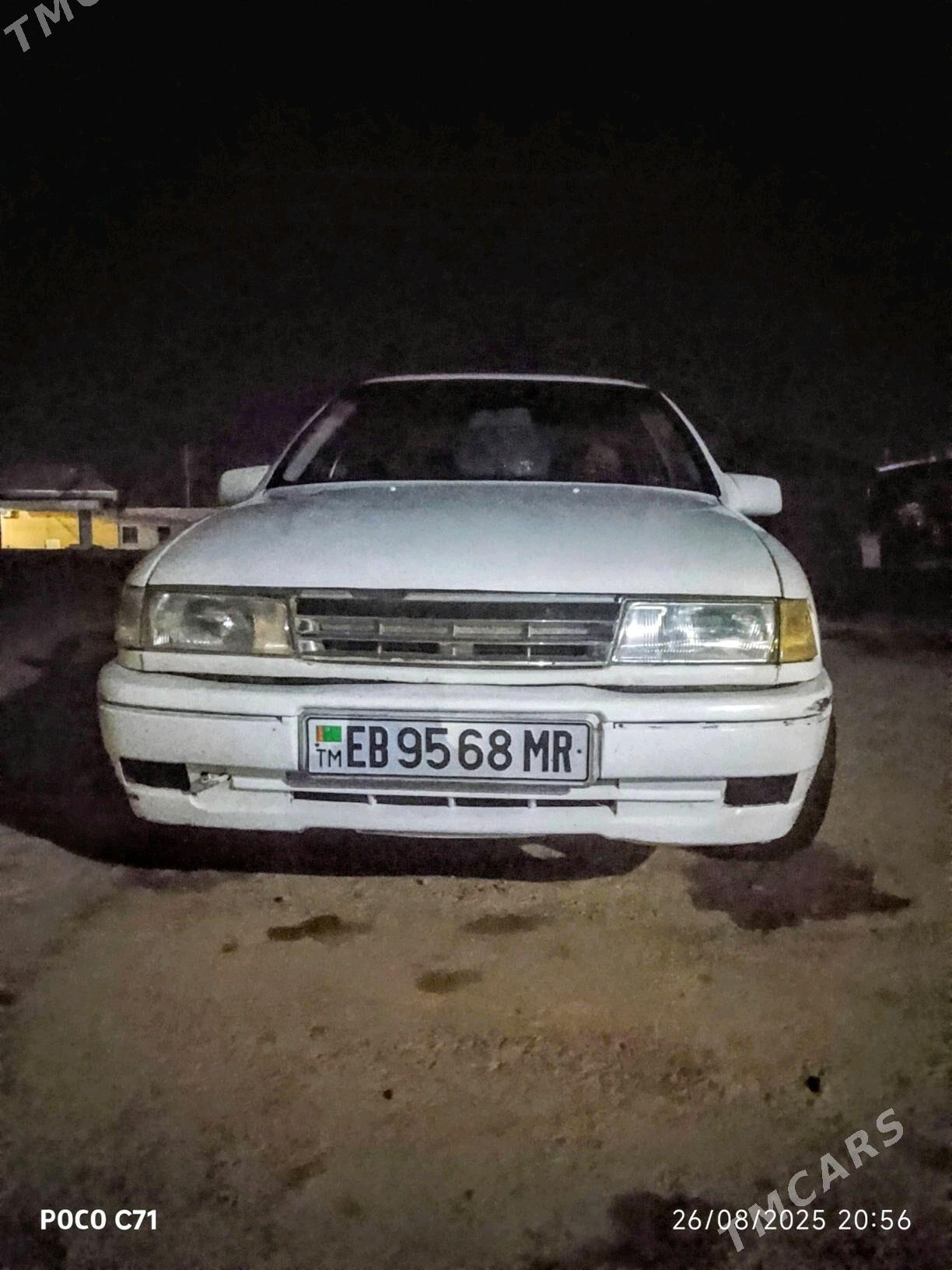 Opel Vectra 1990 - 22 000 TMT - Мары - img 1