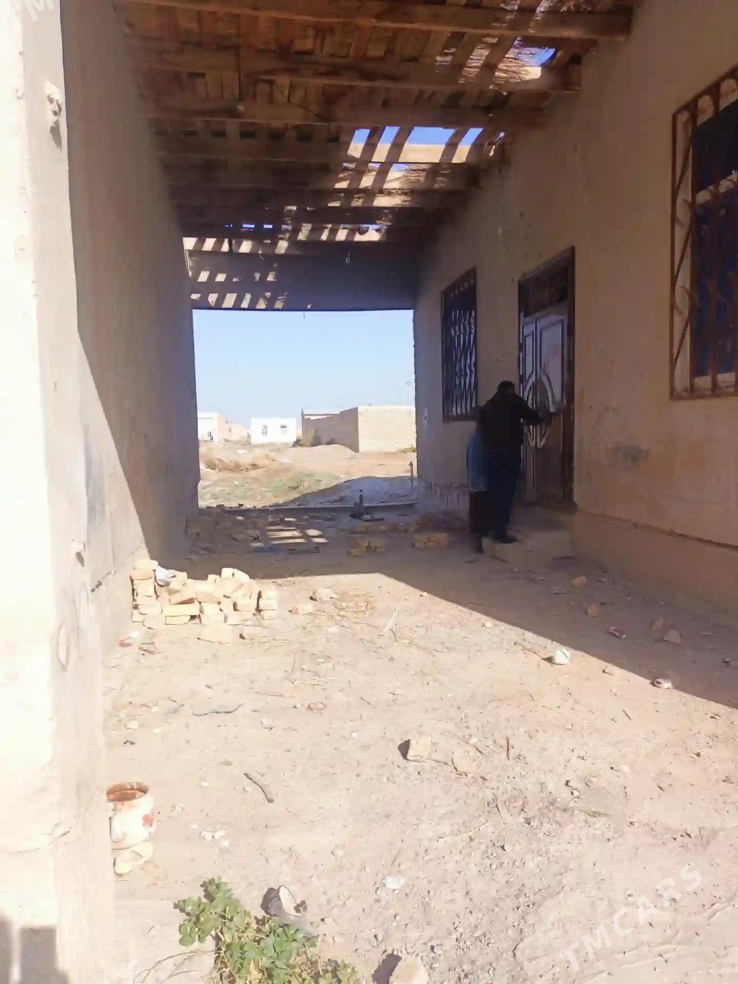 Mellek öý - Çärjew - img 2