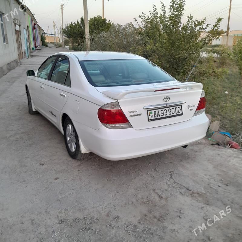 Toyota Camry 2003 - 180 000 TMT - Boldumsaz - img 4