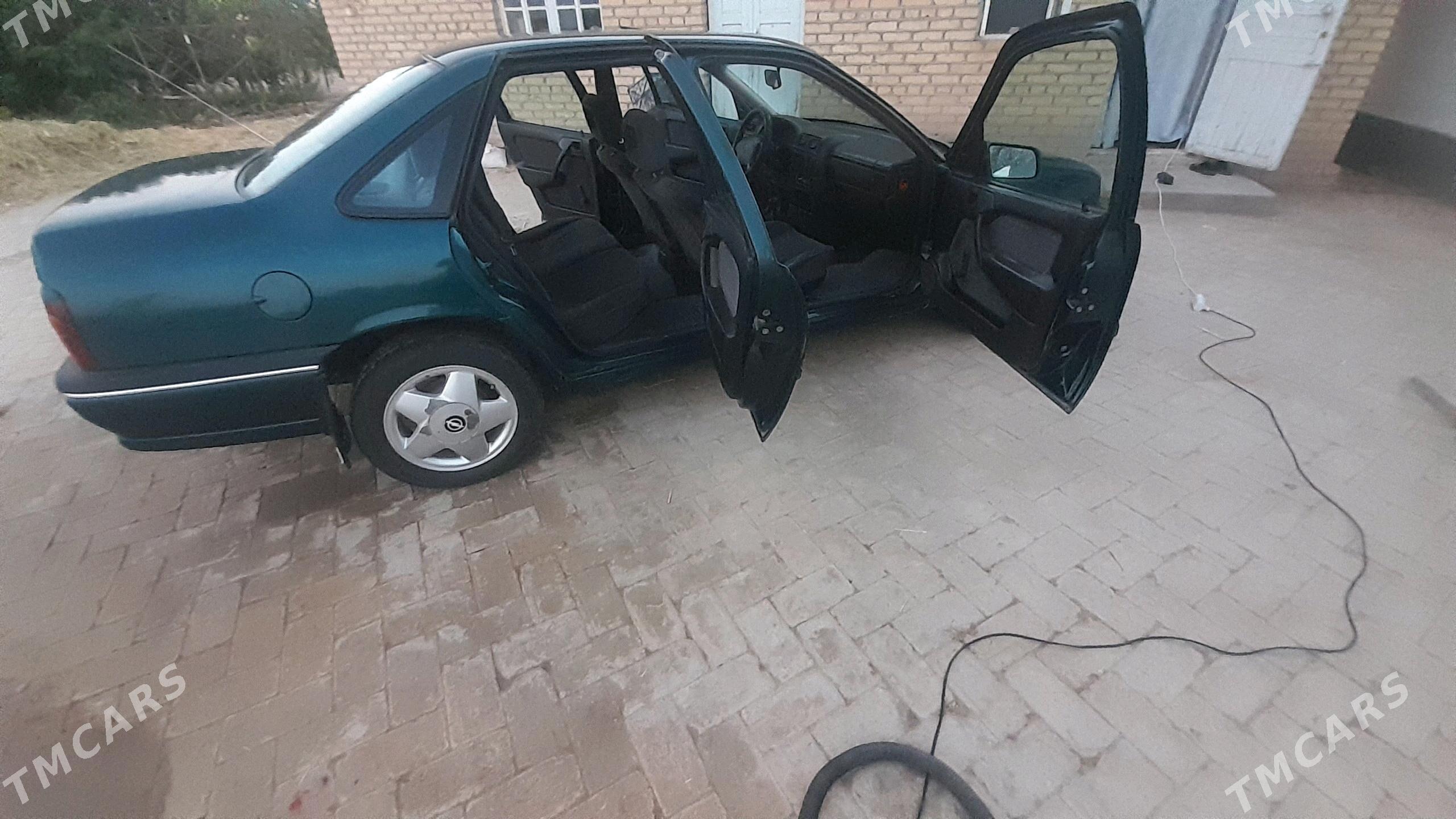 Opel Vectra 1995 - 54 000 TMT - Туркменгала - img 5