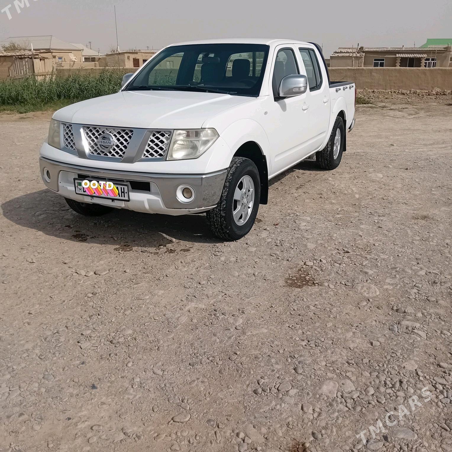 Nissan Navara 2014 - 160 000 TMT - Кака - img 5
