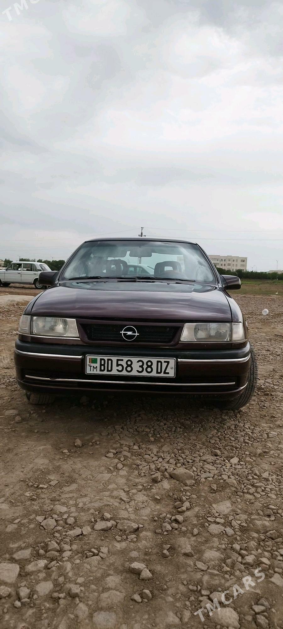 Opel Vectra 1994 - 45 000 TMT - Köneürgenç - img 1