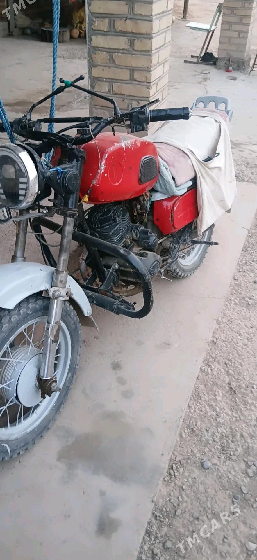 Fekon FK150-8G 2015 - 5 500 TMT - Серахс - img 3