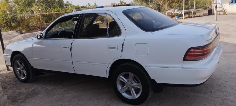 Toyota Camry 1993 - 55 000 TMT - Мургап - img 5