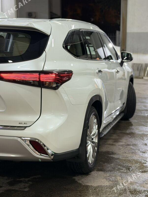 Toyota Highlander 2022 - 680 000 TMT - Aşgabat - img 3