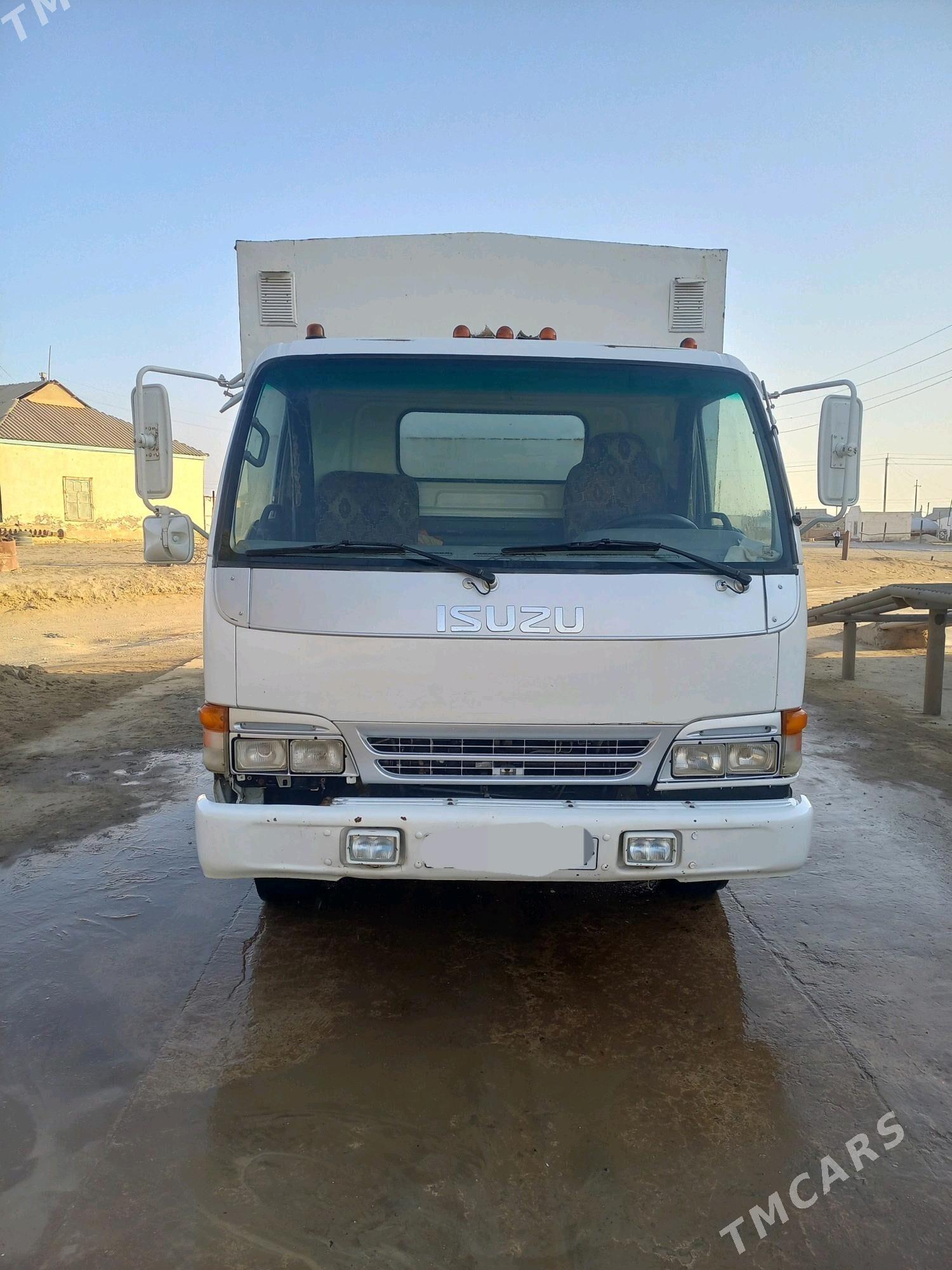 Mitsubishi Canter 2003 - 220 000 TMT - Esenguly - img 3