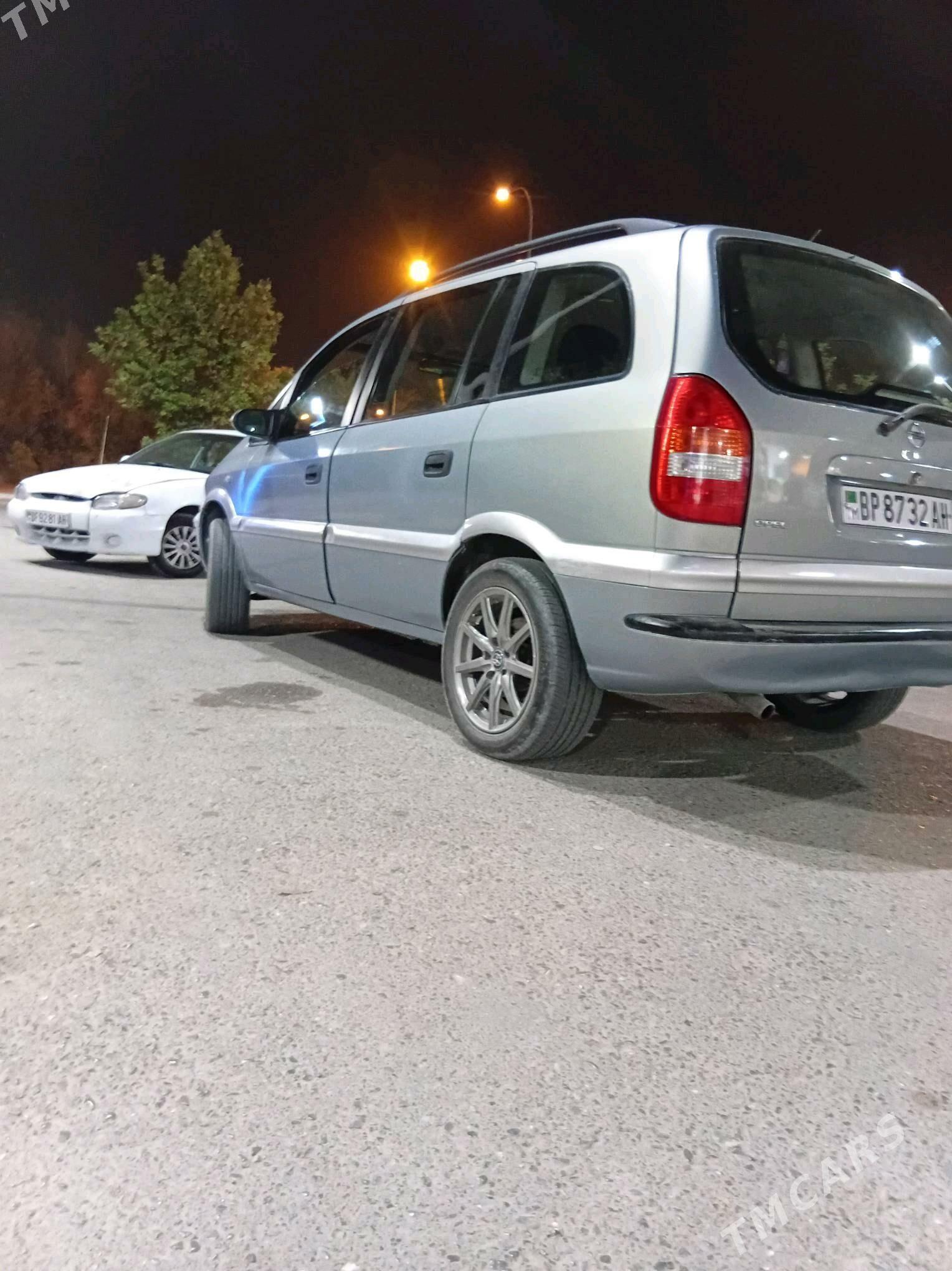 Opel Zafira 2002 - 96 000 TMT - Бузмеин - img 1