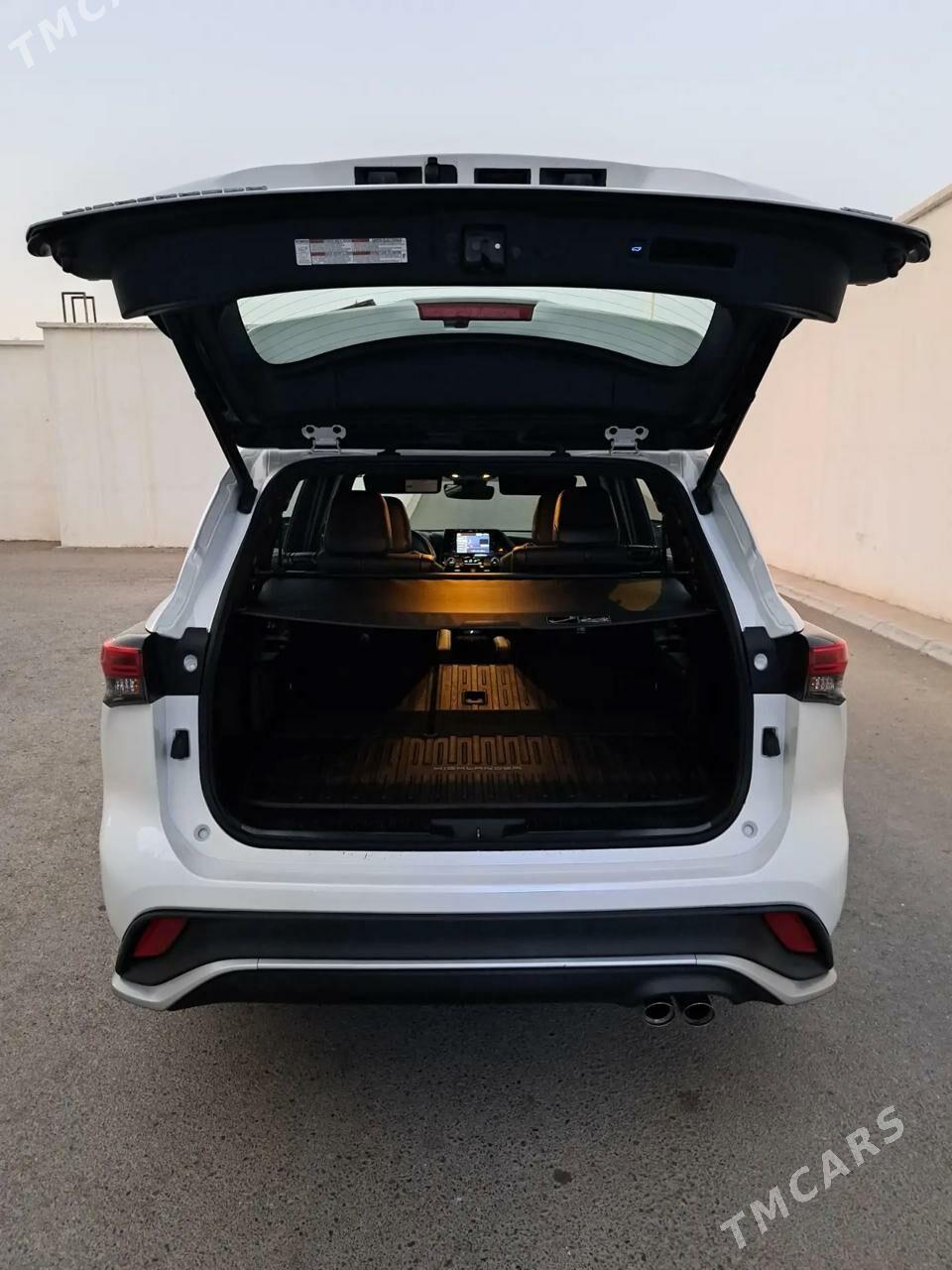 Toyota Highlander 2021 - 590 000 TMT - Aşgabat - img 9