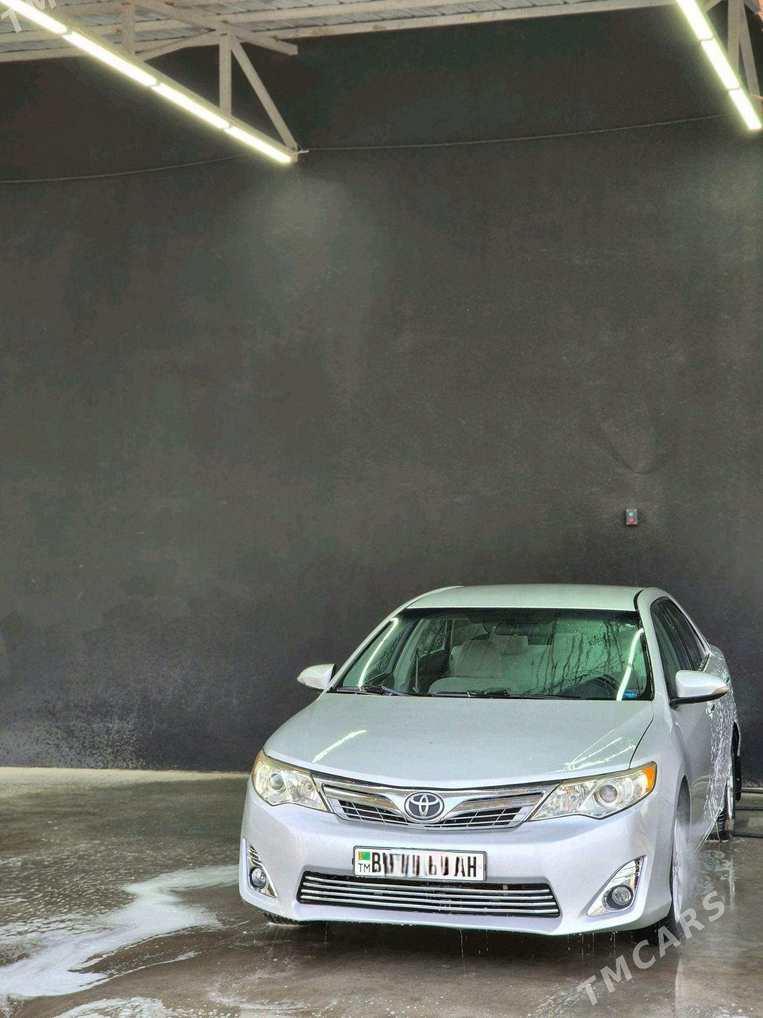 Toyota Camry 2012 - 220 000 TMT - Анев - img 3