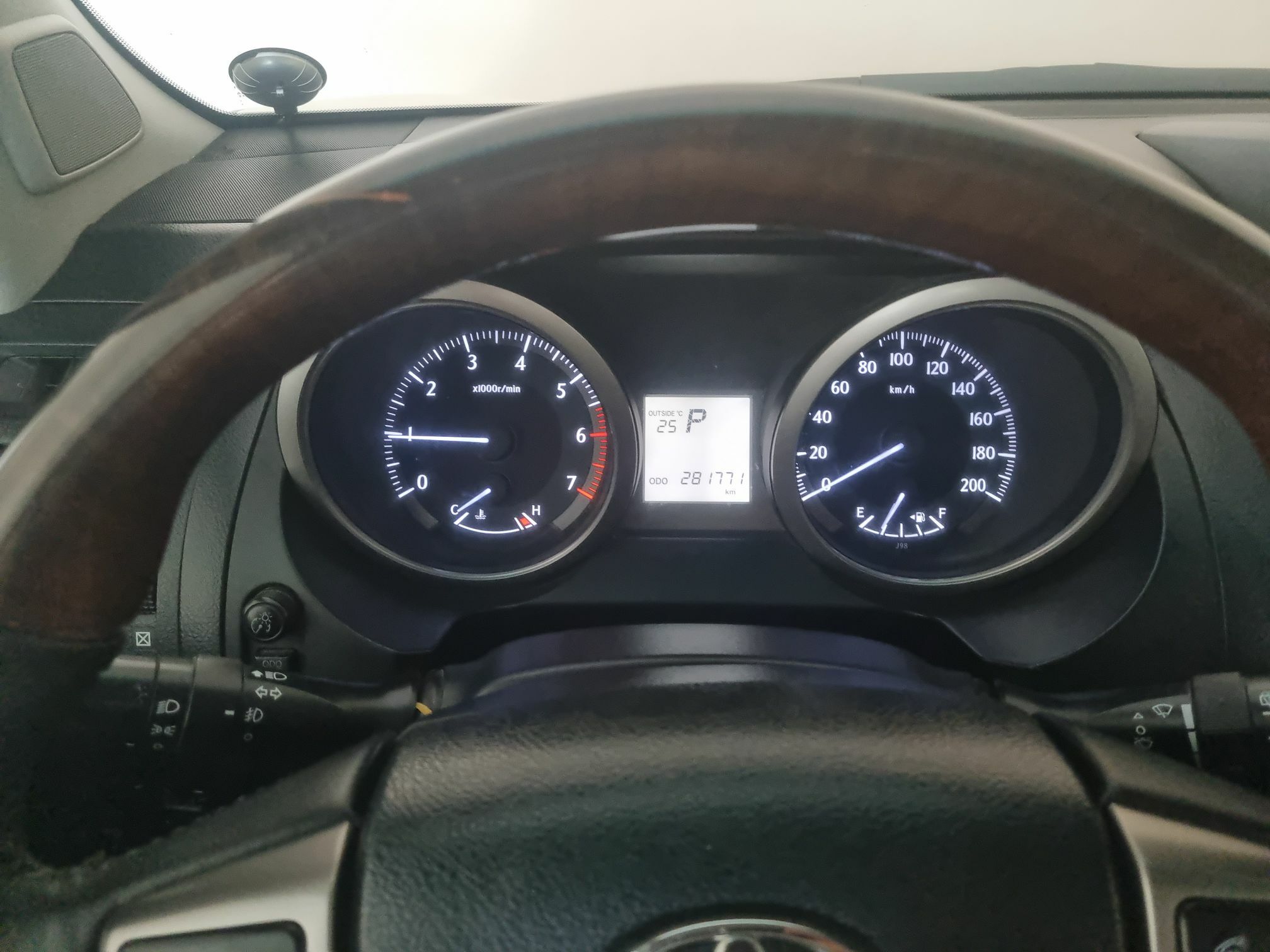 Toyota Land Cruiser Prado 2010 - 500 000 TMT - Гумдаг - img 10