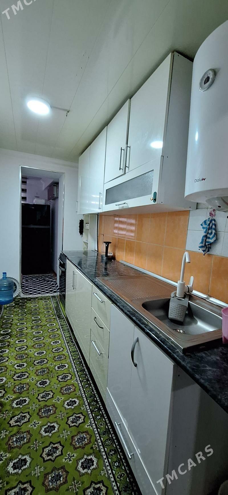 2kom 1etaj 30mkr - Ашхабад - img 5