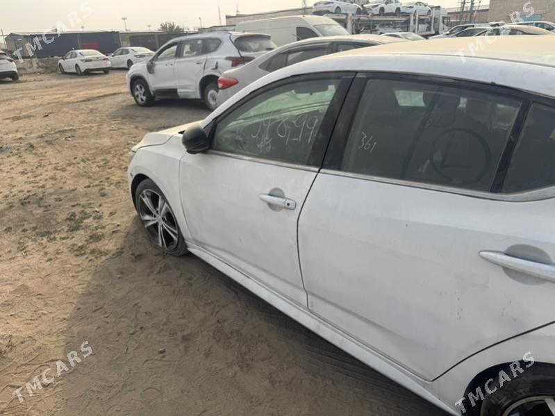 Nissan Sentra 2020 - 125 000 TMT - Мары - img 4