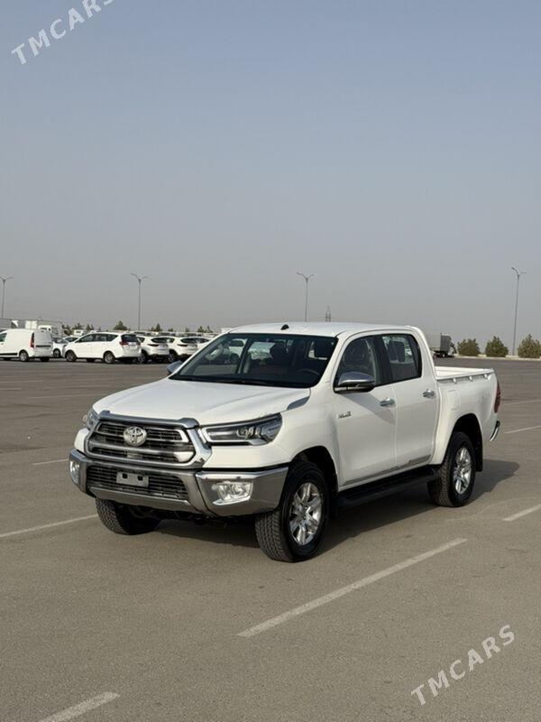 Toyota Hilux 2025 - 681 000 TMT - Aşgabat - img 2
