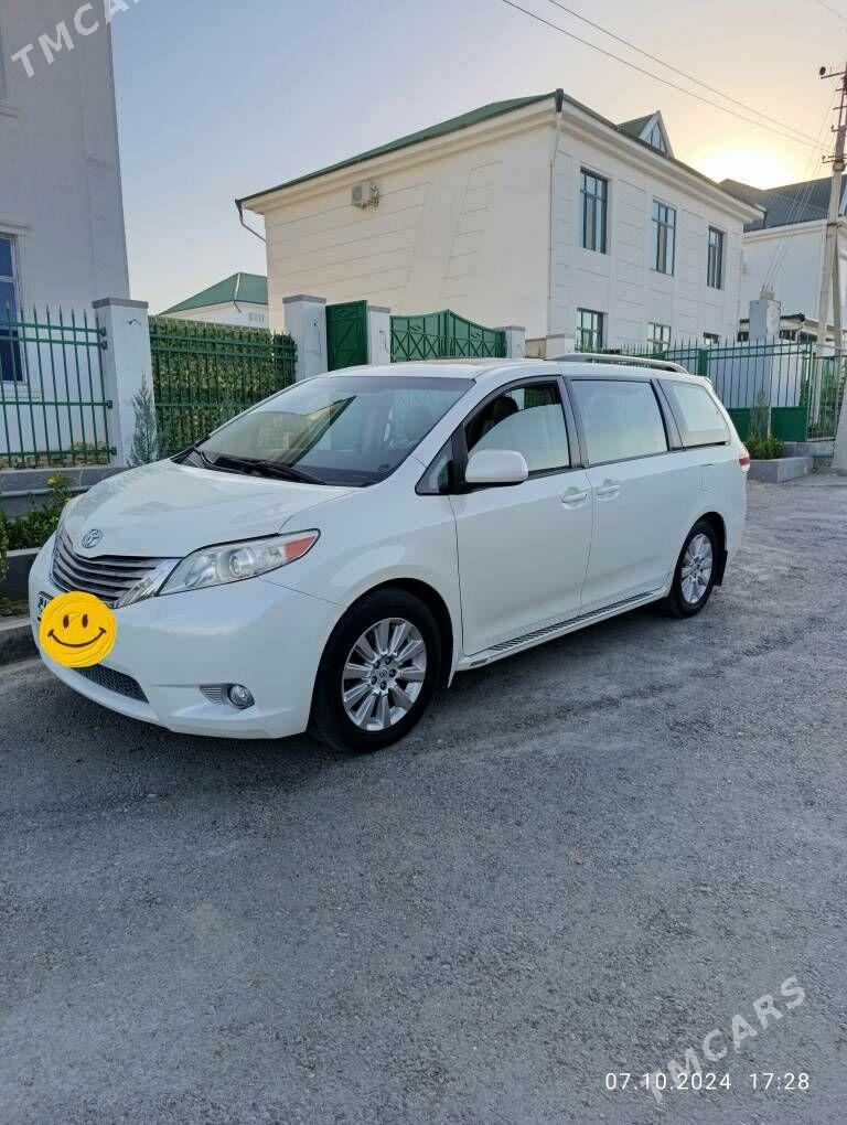 Toyota Sienna 2011 - 350 000 TMT - Ашхабад - img 2