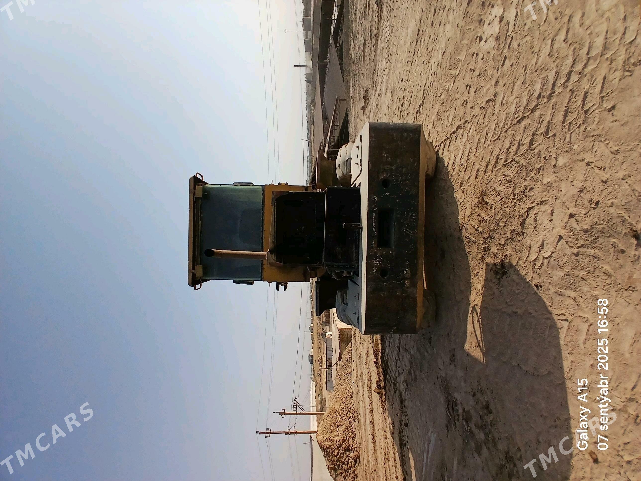 XCMG LW300F 2014 - 280 000 TMT - Шатлык - img 4