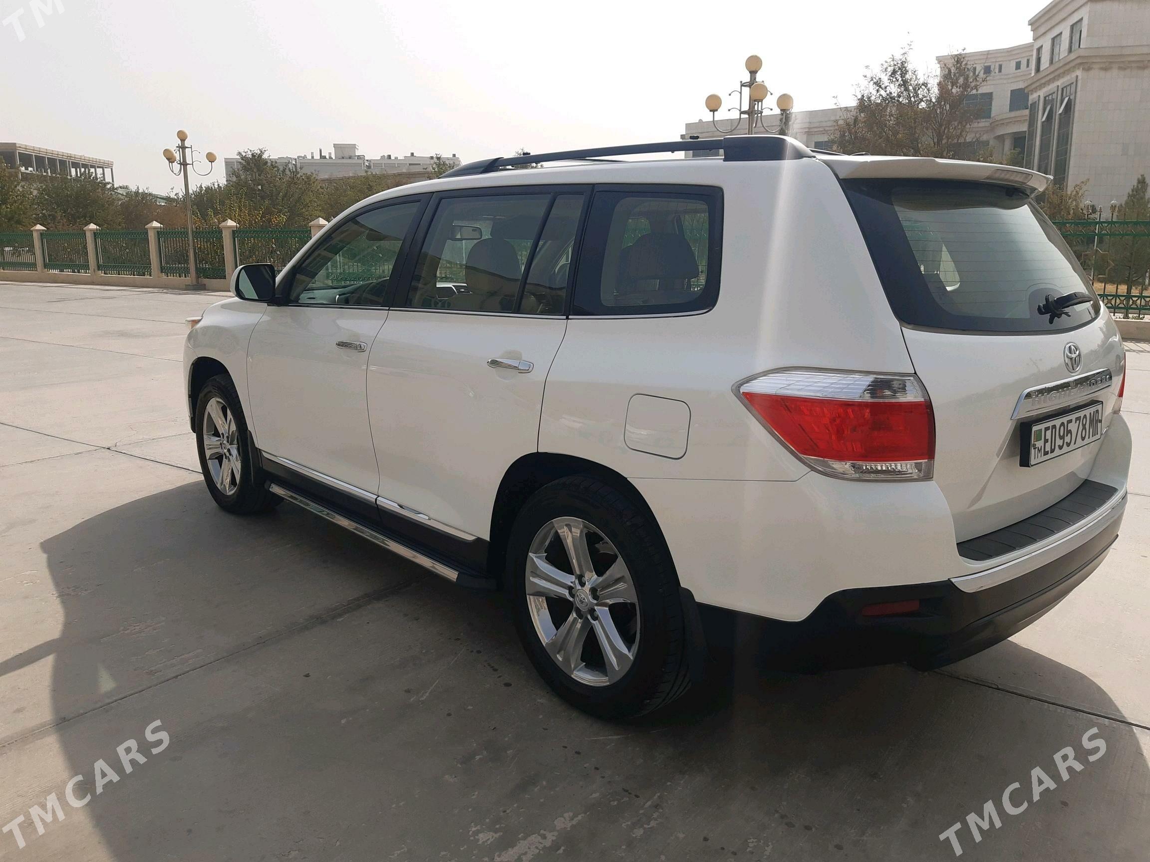 Toyota Highlander 2012 - 335 000 TMT - Мары - img 6