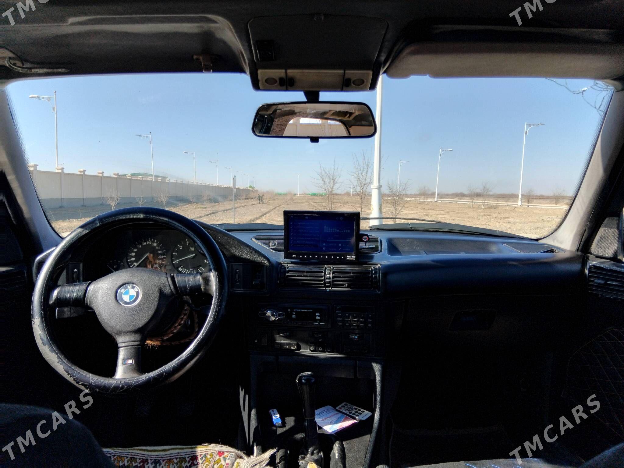 BMW 525 1991 - 40 000 TMT - Gyzylarbat - img 3