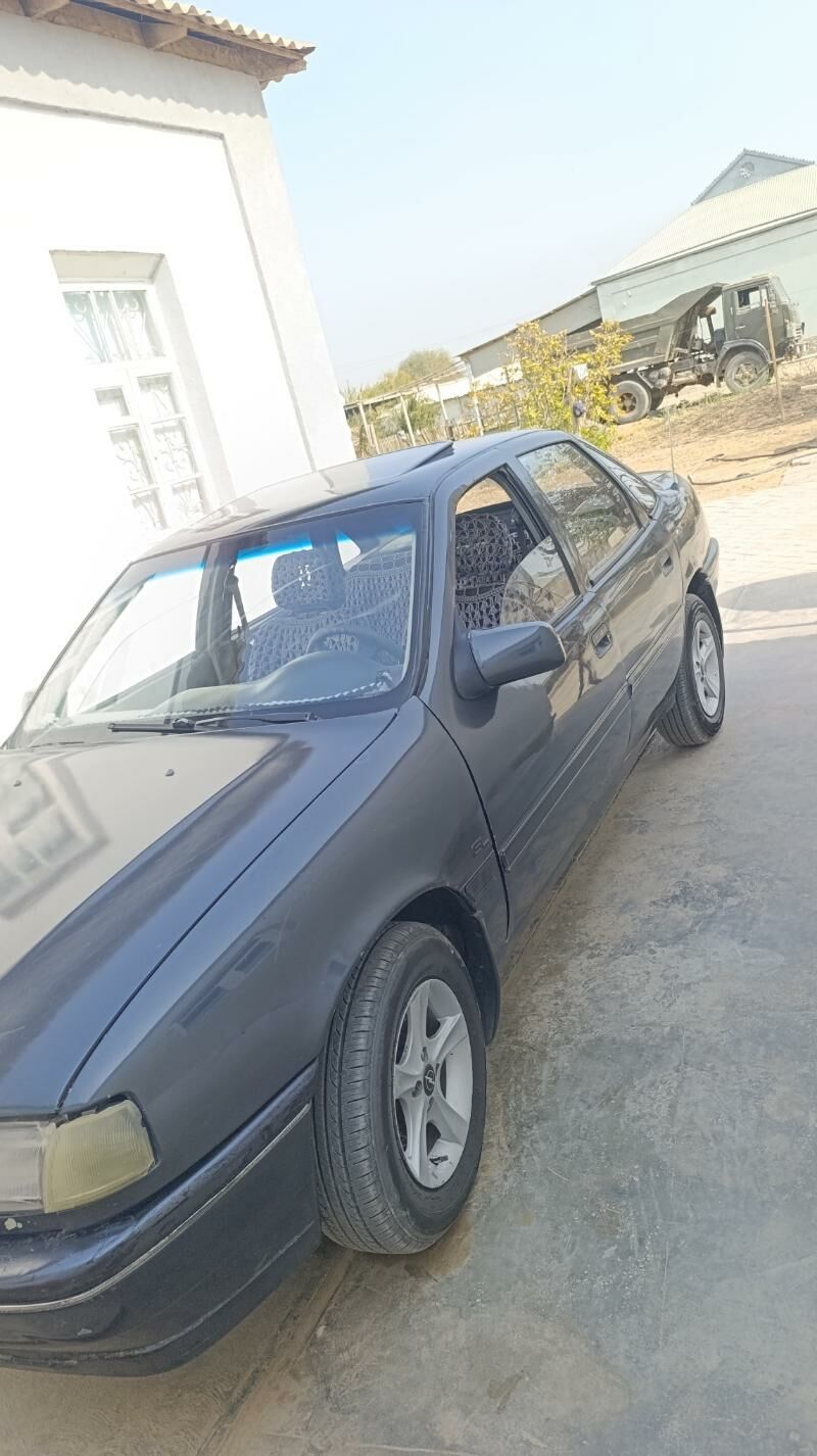 Opel Vectra 1992 - 29 000 TMT - Çärjew - img 5