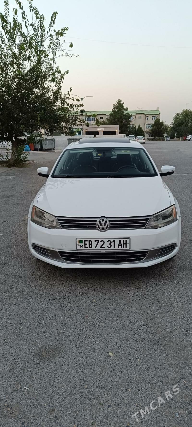 Volkswagen Jetta 2011 - 148 000 TMT - Parahat 2 - img 1