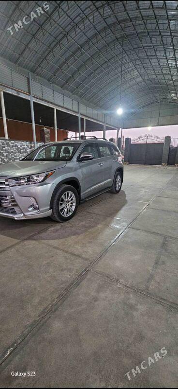 Toyota Highlander 2014 - 330 000 TMT - Мары - img 5