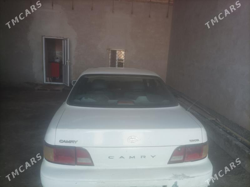Toyota Camry 1995 - 75 000 TMT - Türkmenabat - img 2
