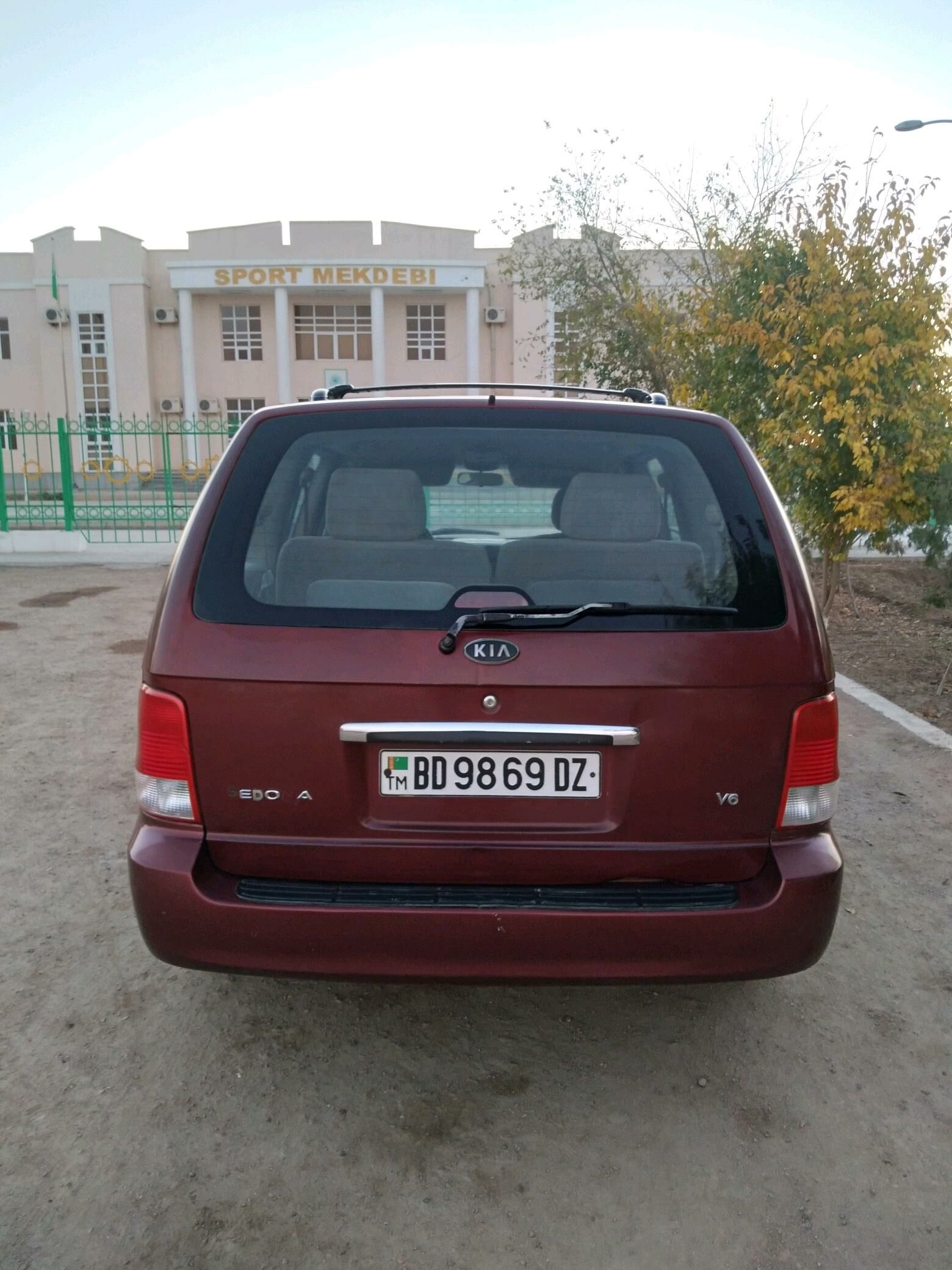 Kia Sedona 2002 - 80 000 TMT - Türkmenbaşy etr. - img 4
